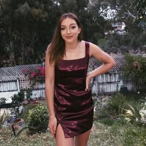 Meet your Posher, Jara